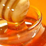 Лечение геморроя медом, свечи от геморроя на основе меда